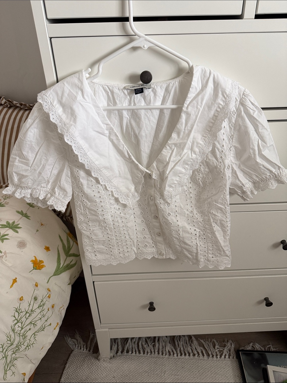 American Eagle Outfitters Peter Pan collar White Eyelet Button-Up top